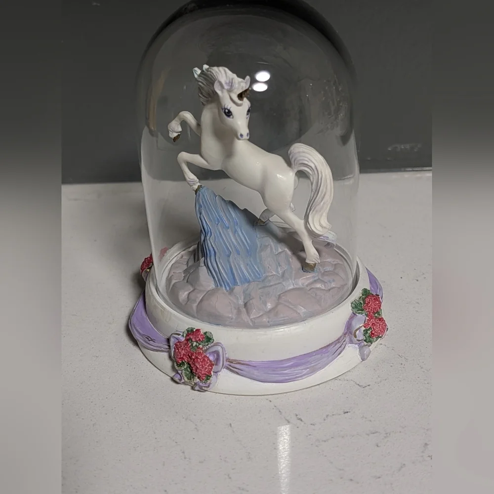 Vintage Unicorn Of Friendship Figurine In Dome, The Franklin Mint, Limited Ed.